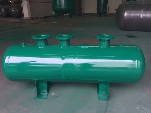 同仁同仁同仁蒸汽分气缸